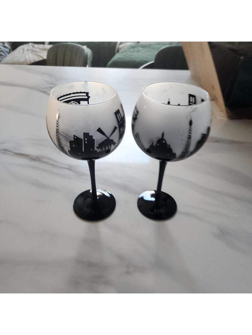 Set Paris Cityscape Wine Glasses Oversized Frosted Glass Black Skyline Handcraft